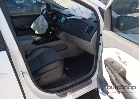 2017 Kia Sedona Lx из США, поврежденный, VIN KNDMB5C12H6315694